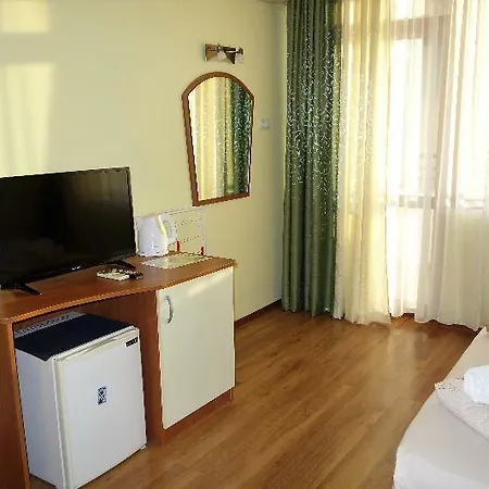 Aquamarine Hotel 3*