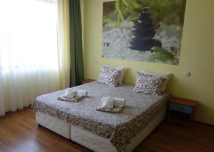 Hotel Aquamarine 3*