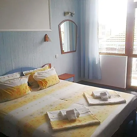 Aquamarine Hotel 3*